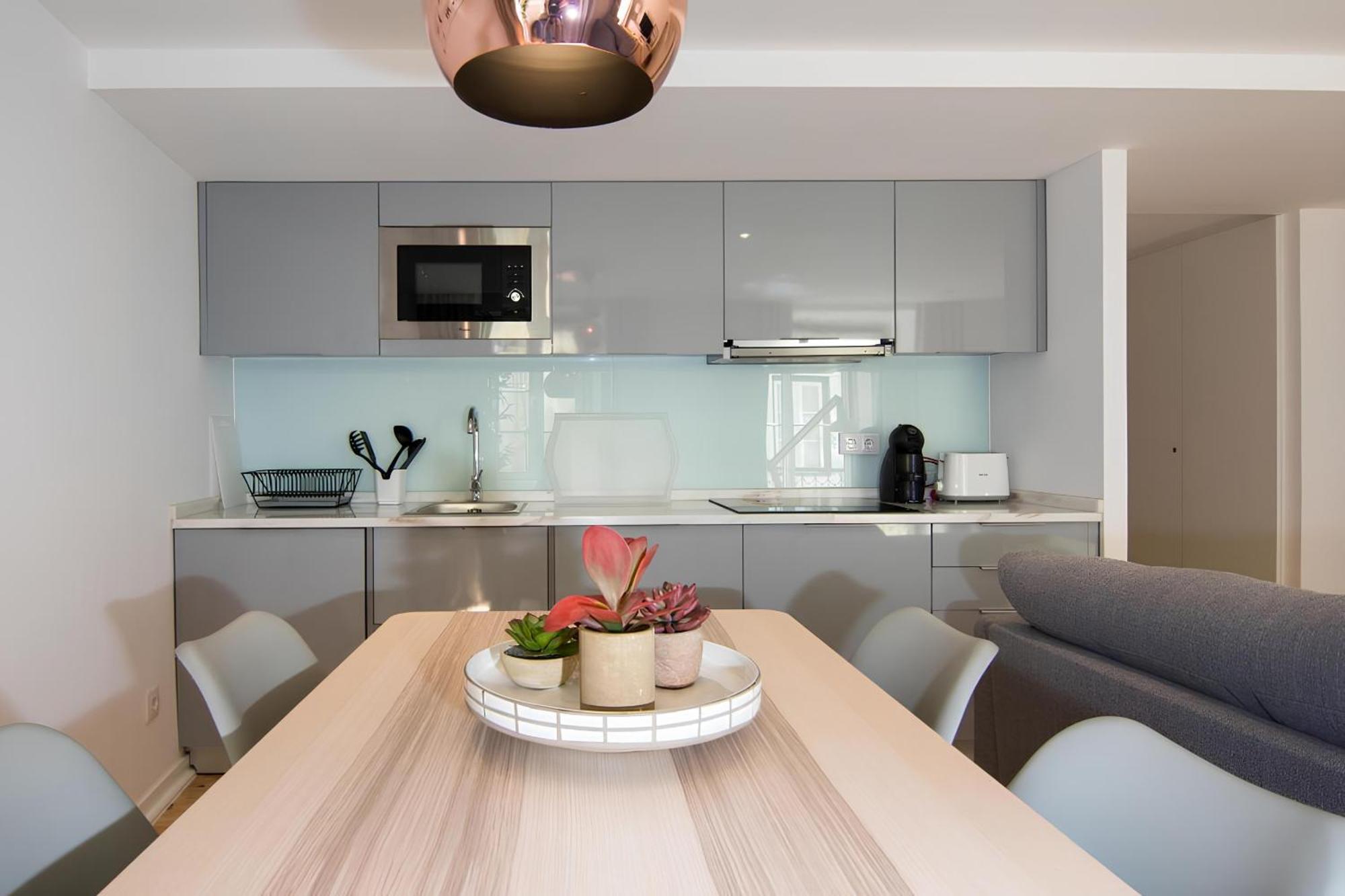 Apartamento Casa Do Castelo 2- Work Or Relax In The Historic Heart Of Lisbon!